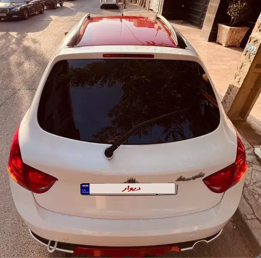 کوییک R دنده‌ای - 1402