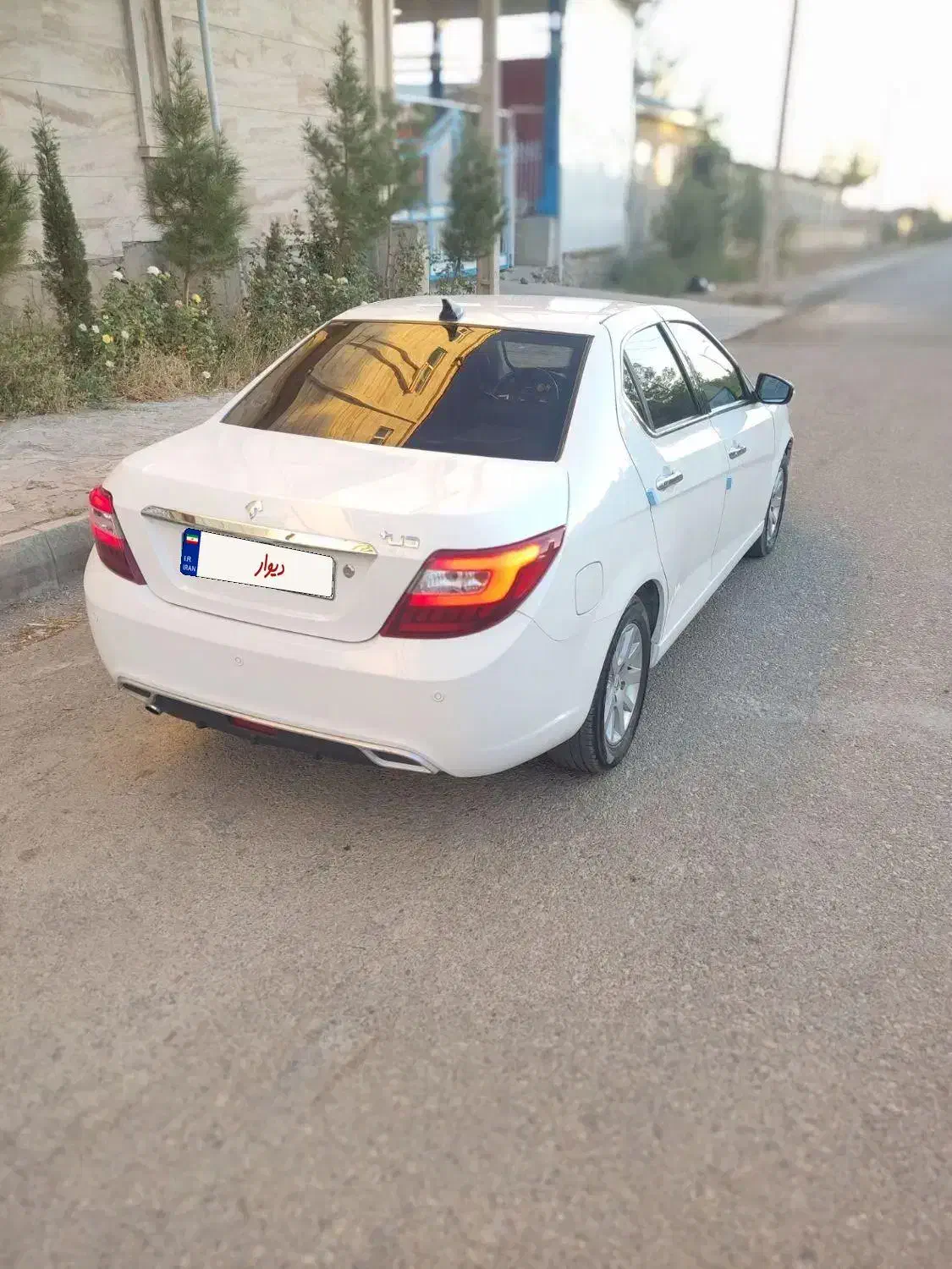 دنا پلاس تیپ ۲ سانروف ۴ ایربگ - 1401