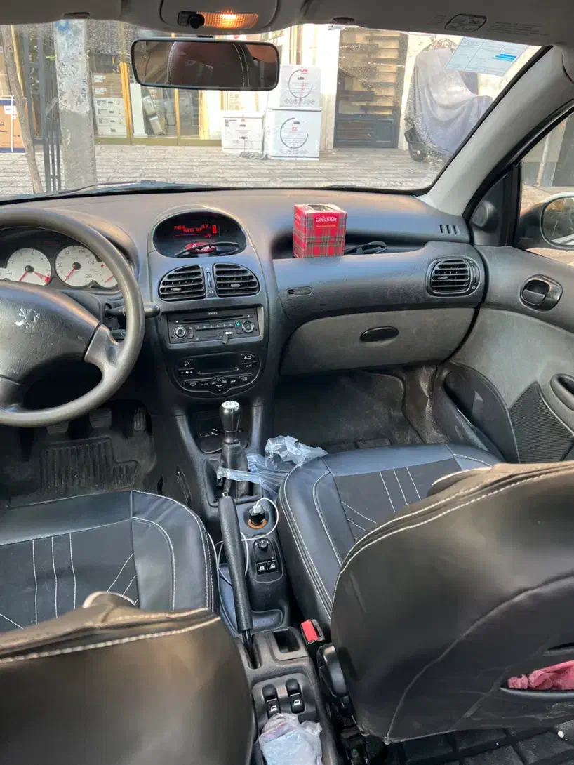 پژو ۲۰۶ صندوق دار v8 - 1394