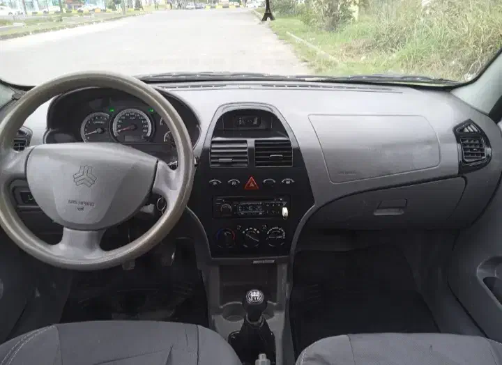 تیبا صندوق دار SX - 1395