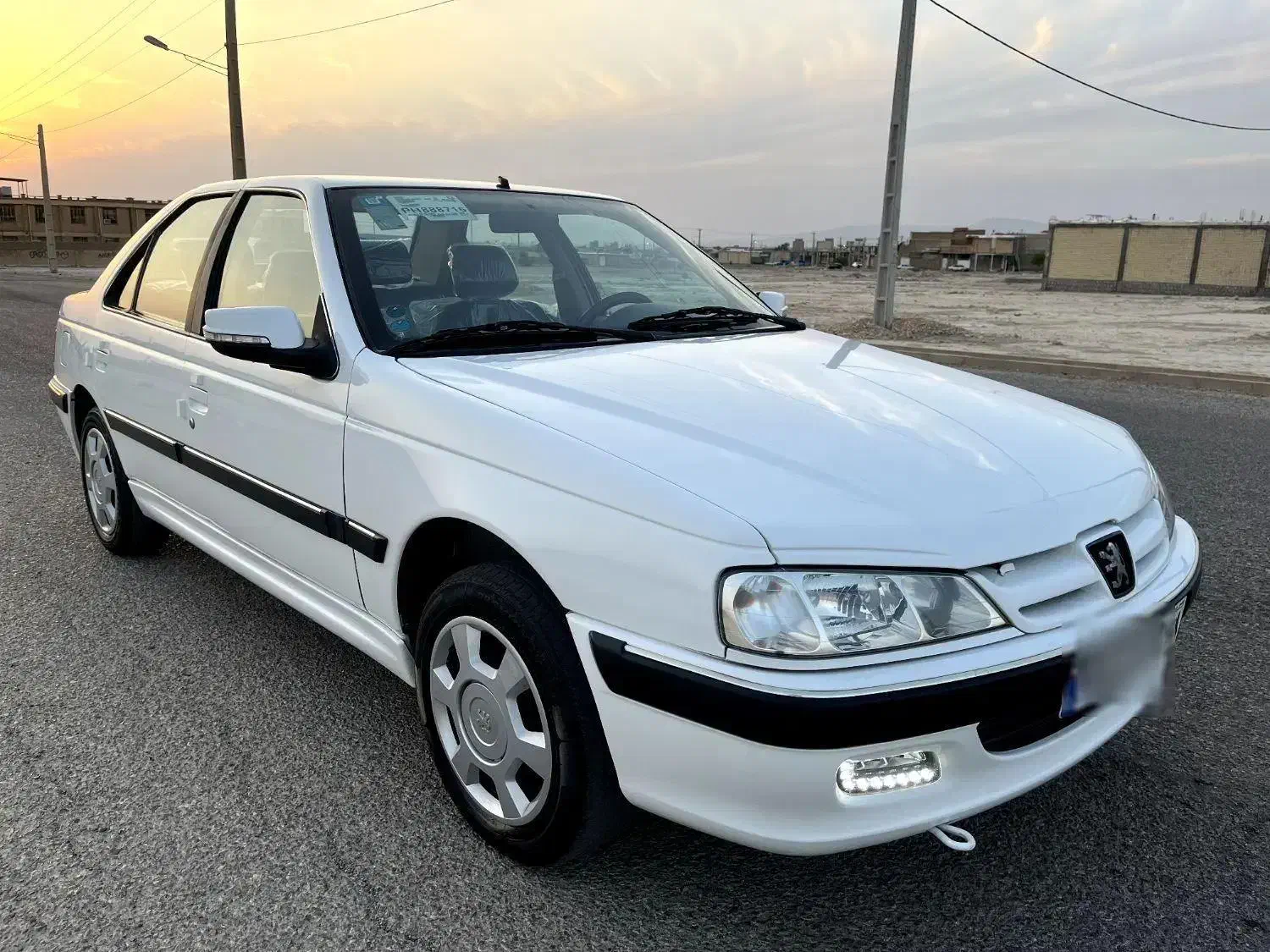 پژو پارس XU7P - 1402