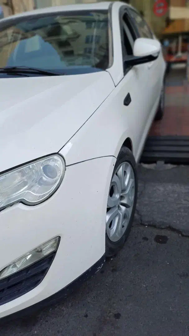 ام جی 550 اتوماتیک - 2012