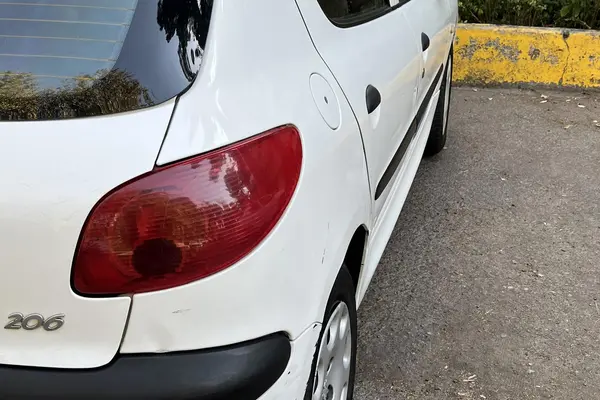 پژو 206 تیپ 5 - 1392