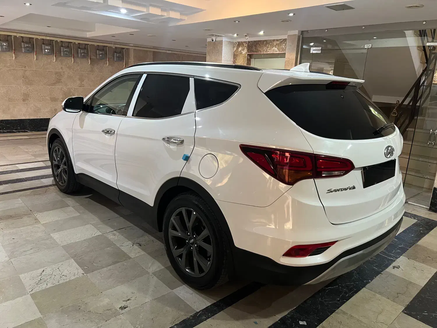 هیوندای سانتافه جی‌ال‌اس ۲.۴ GDI دو دیفرانسیل - 2017