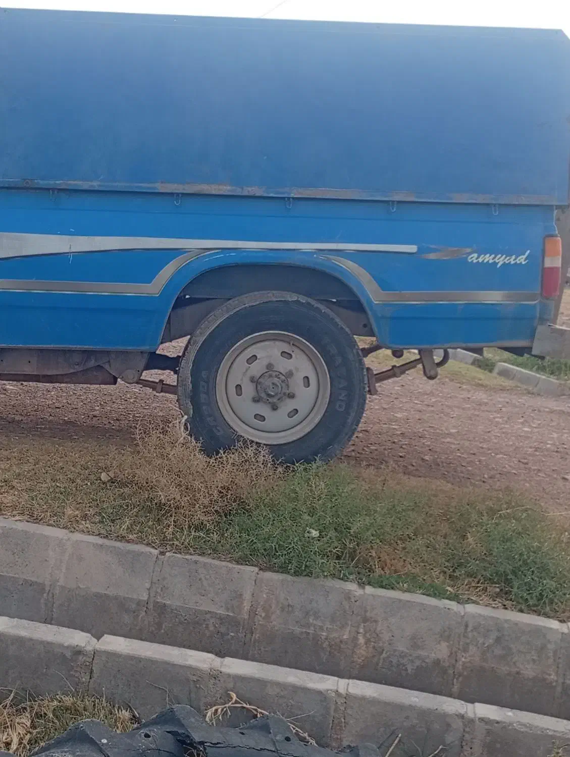 زامیاد وانت نیسانZ24 بنزینی - 1384