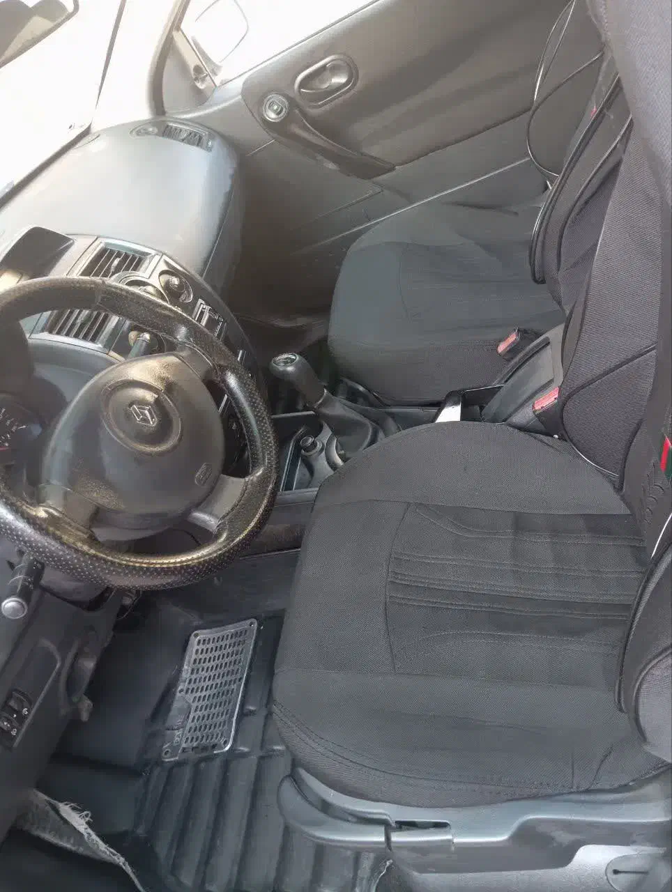 رنو مگان پارس خودرو 1600 E2 - 1385