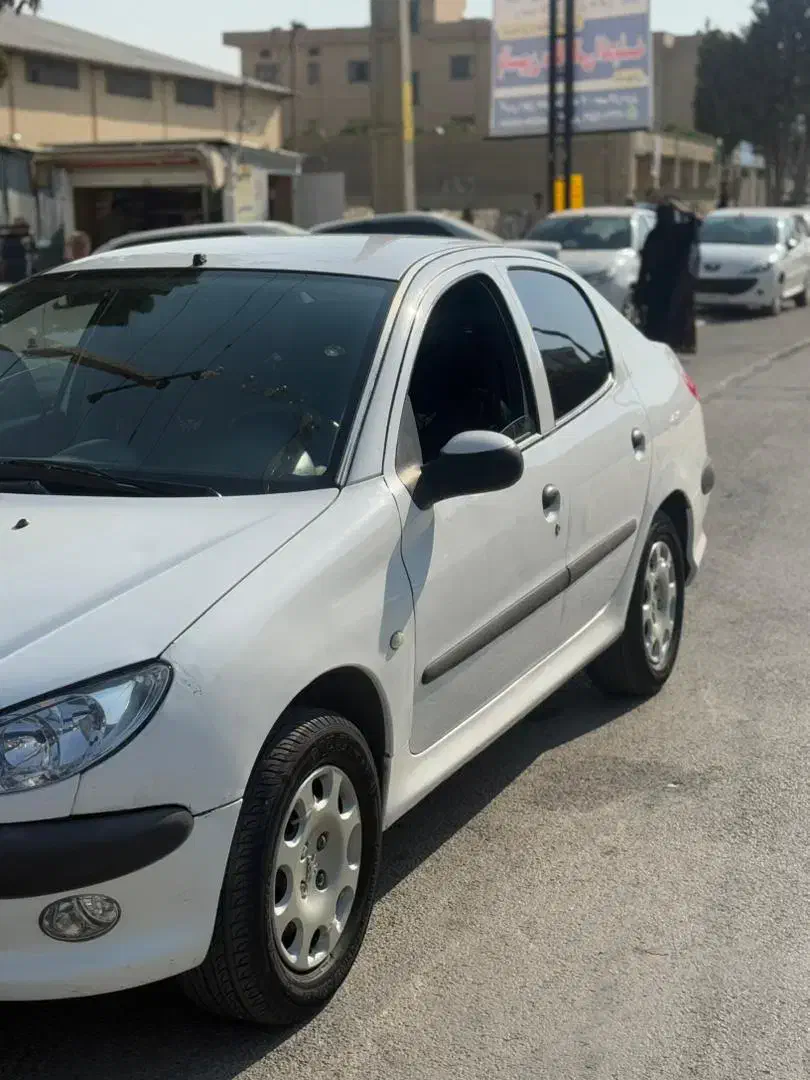 خودرو پژو، ۲۰۶ صندوق دار آگهی ann_20900309