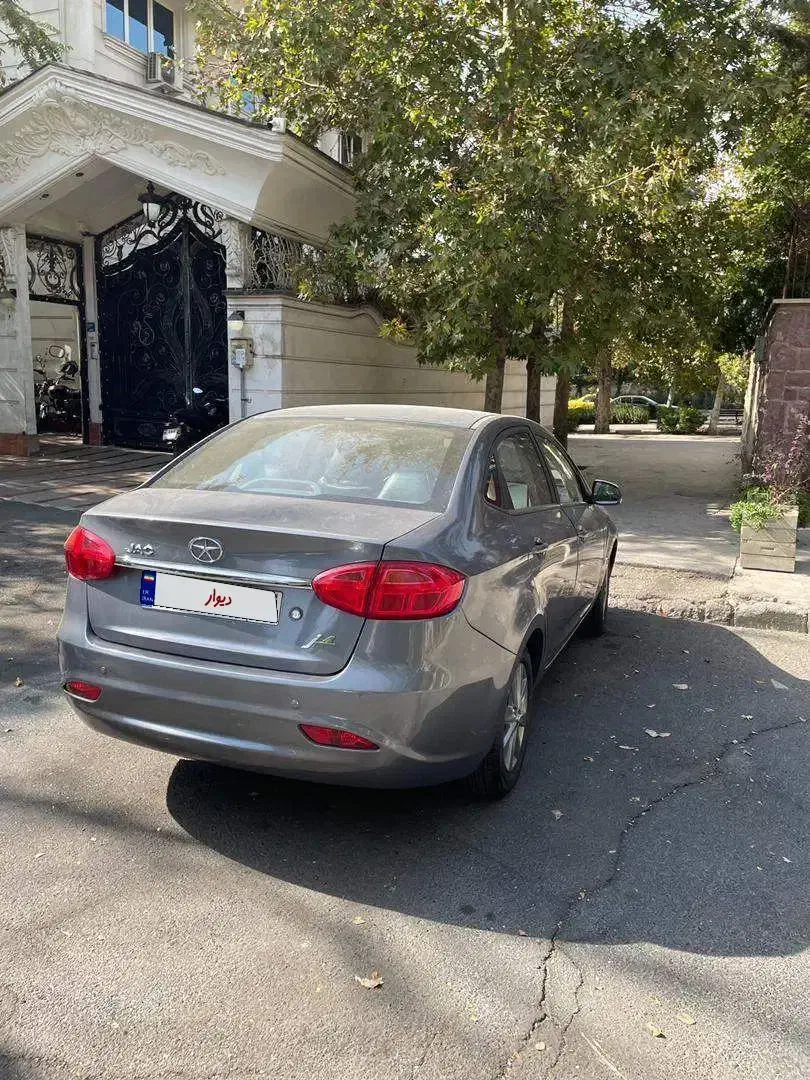 جک J4 اتوماتیک آپشنال - 1404