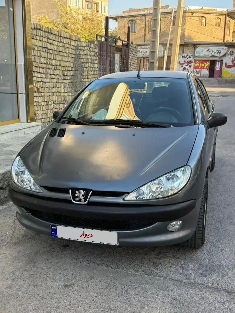 پژو ۲۰۶ صندوق دار v8 - 1388