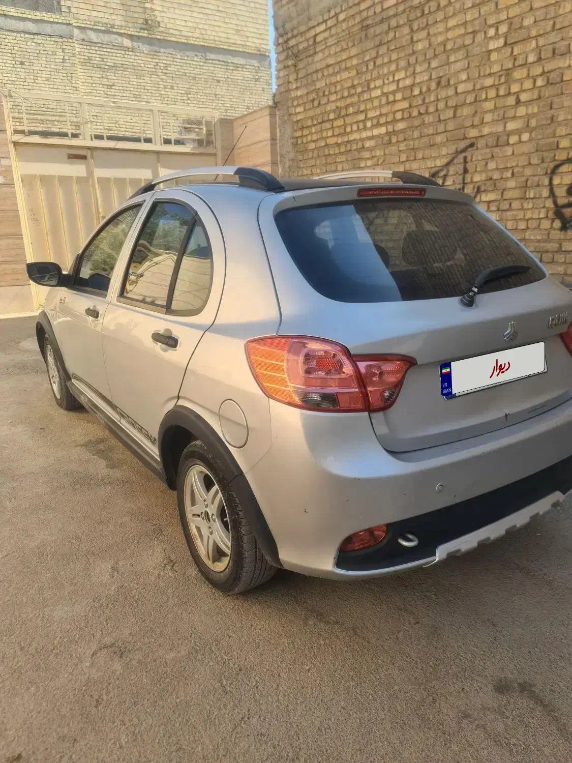 کوییک R دنده‌ای - 1400