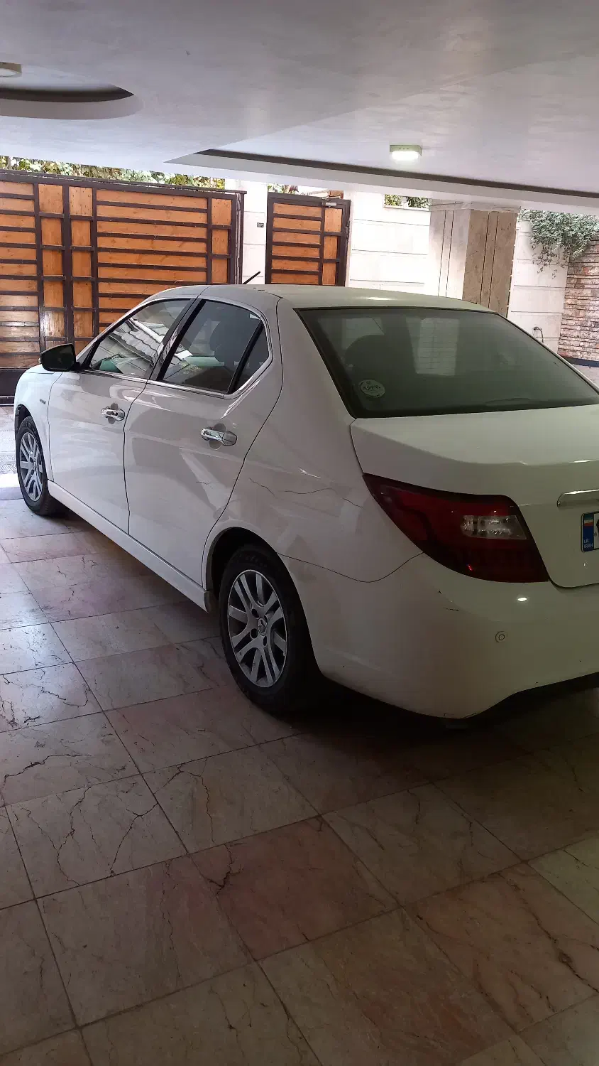 دنا پلاس تیپ ۲ سانروف ۴ ایربگ - 1398