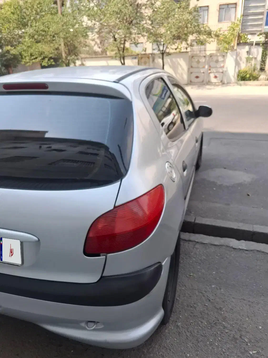 پژو 206 تیپ 5 - 1383