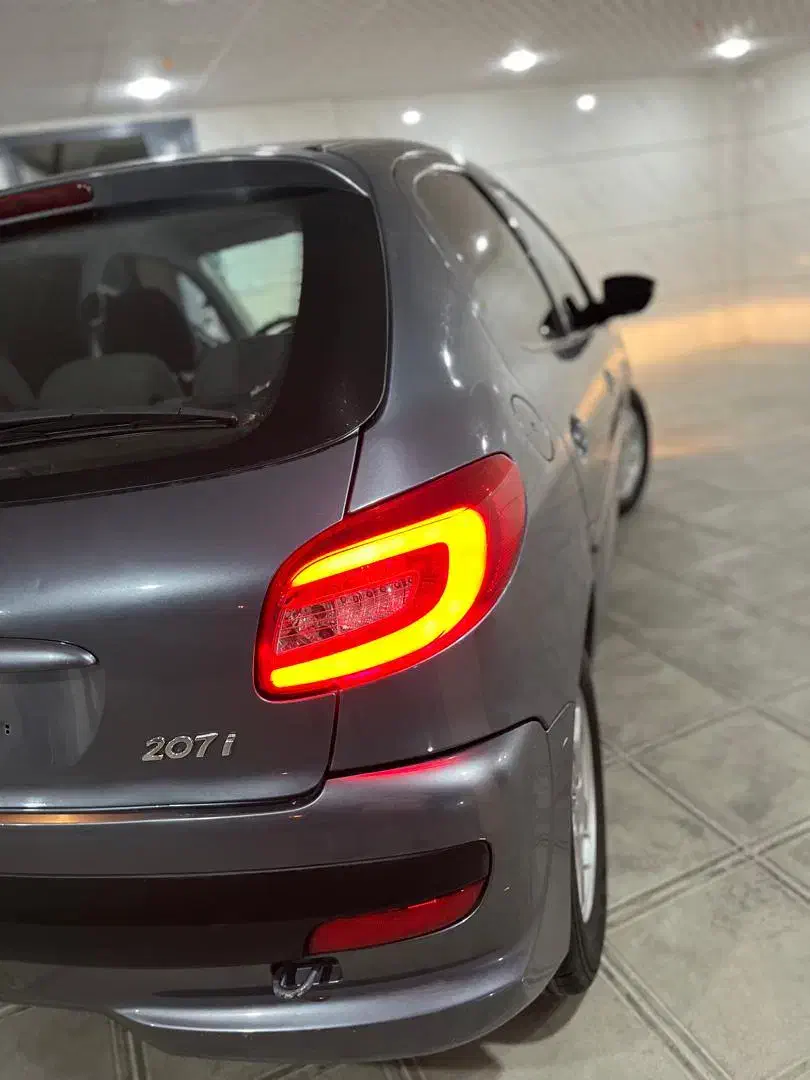 پژو 207 اتوماتیک - 1389