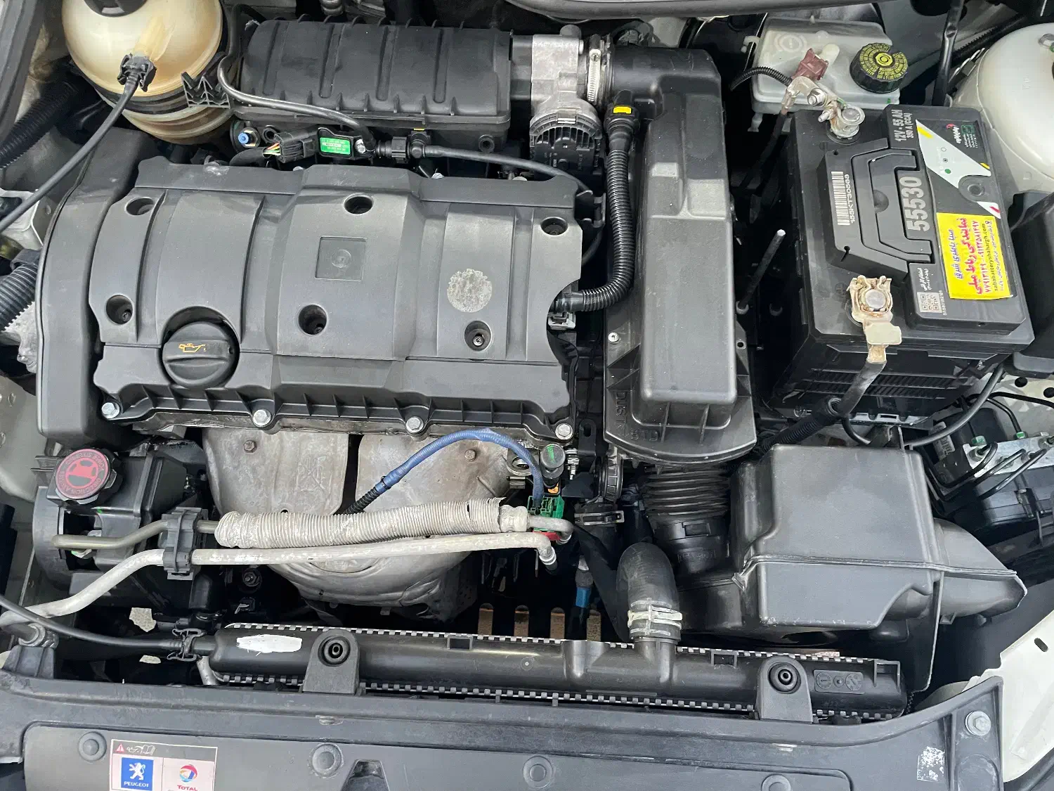 پژو ۲۰۶ صندوق دار v8 - 1391