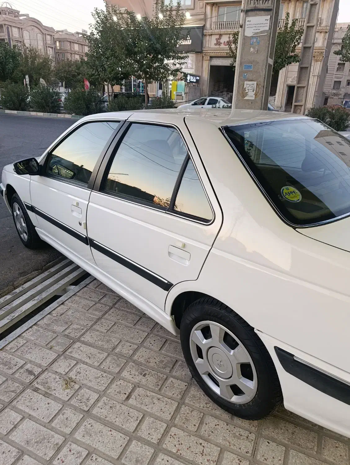 پژو پارس ELX-XU7P سفارشی - 1402