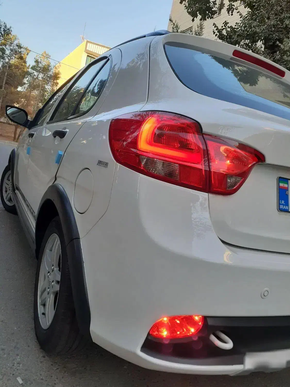 کوییک R دنده‌ای - 1400