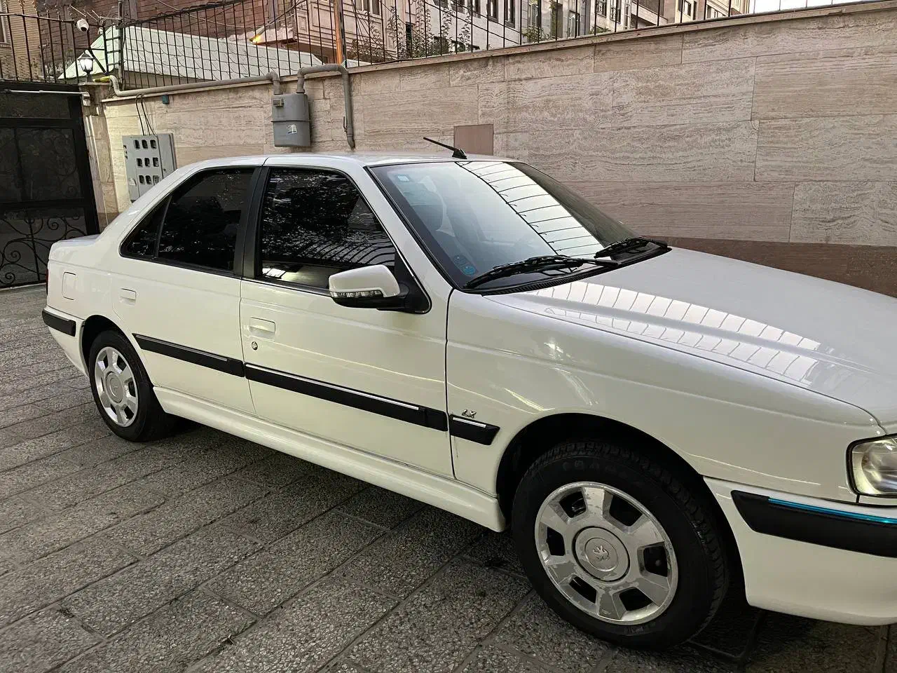 پژو پارس LX - 1401