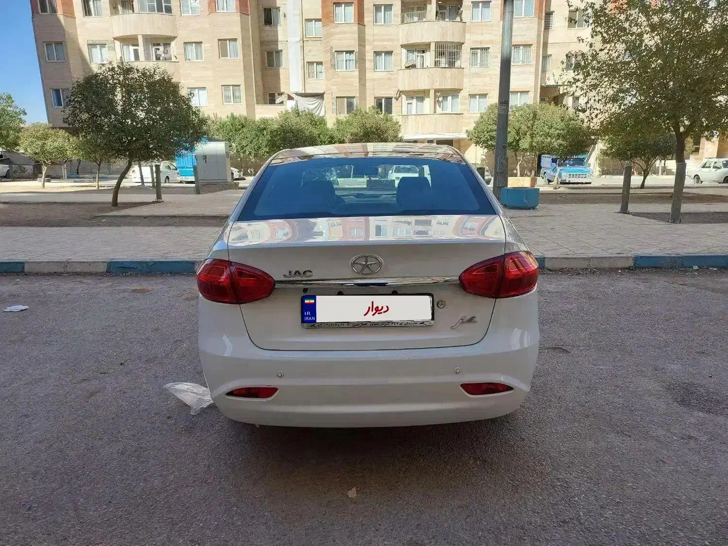 جک J4 اتوماتیک آپشنال - 1402