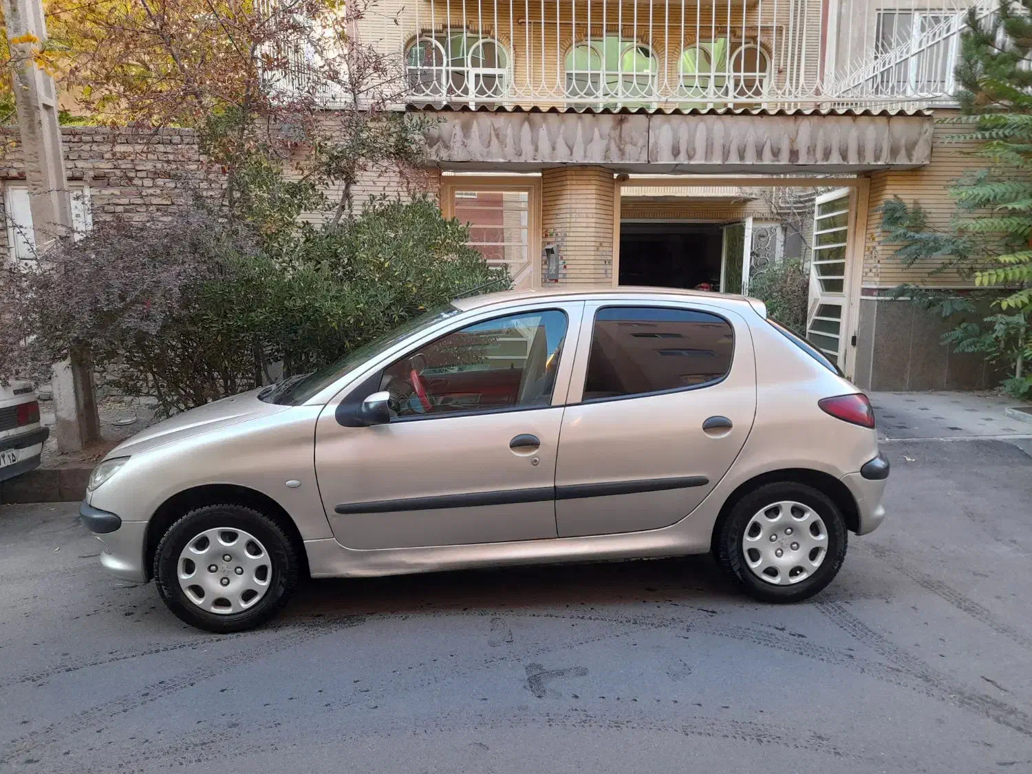 پژو 206 تیپ 2 - 1382