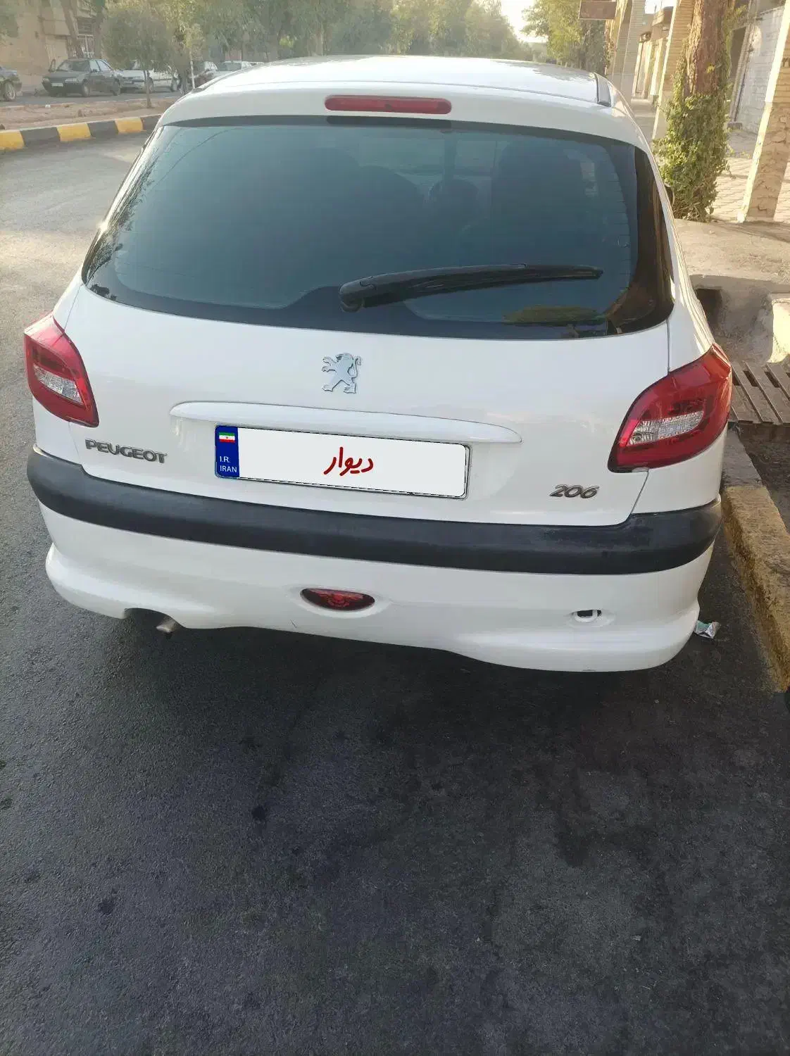 پژو 206 تیپ 3 - 1389