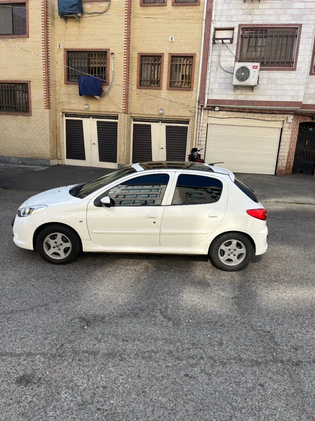 پژو 207 پانوراما دنده‌ای - 1400