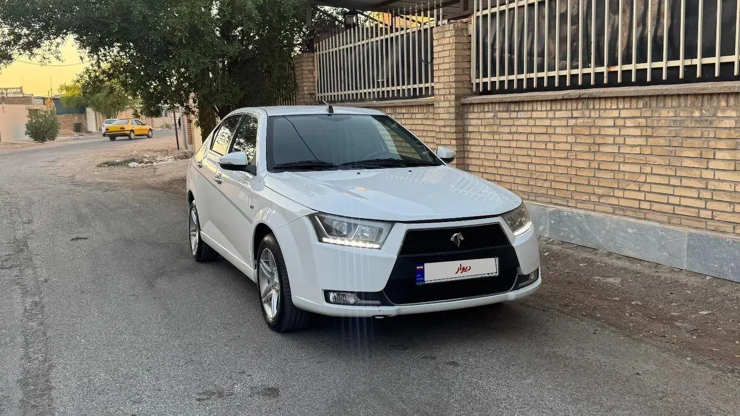 دنا پلاس تیپ ۲ سانروف ۴ ایربگ - 1398