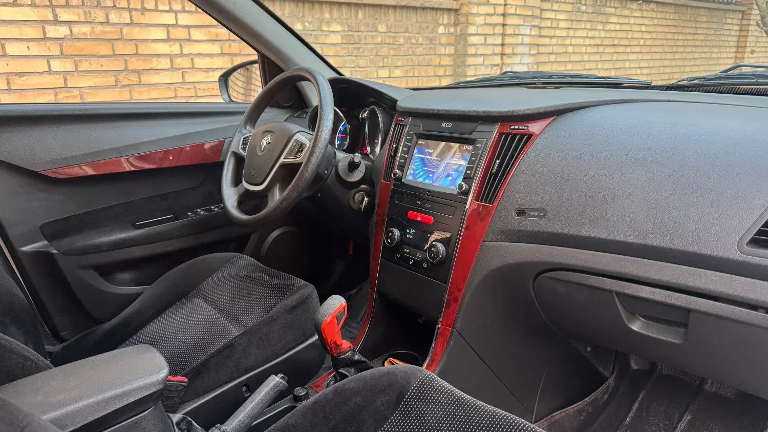 دنا پلاس تیپ ۲ سانروف ۴ ایربگ - 1398