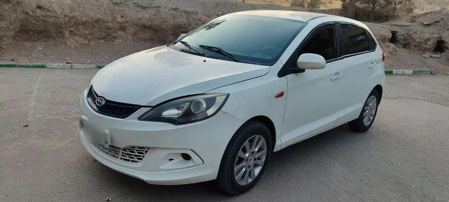 خودرو ام وی ام، 315 هاچ بک آگهی ann_20901058