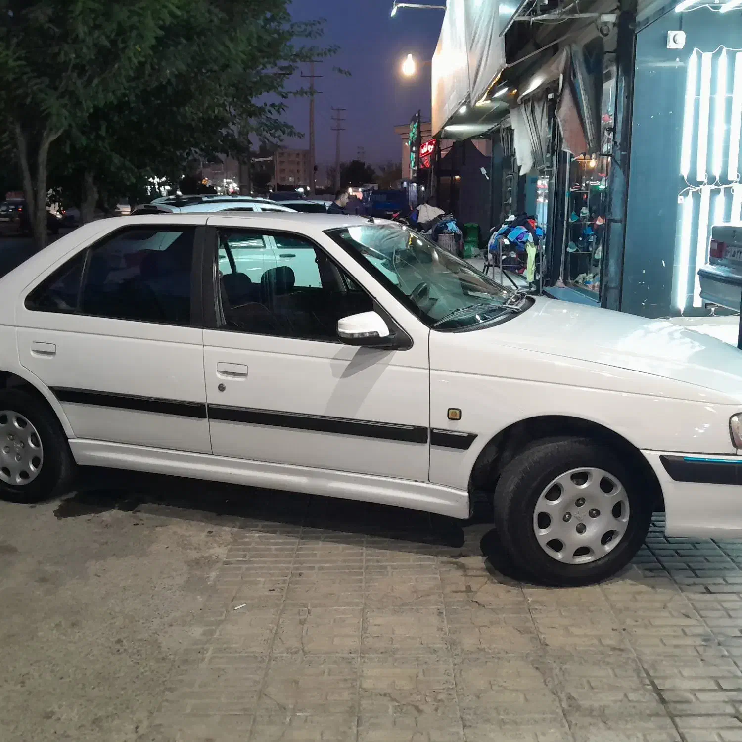 پژو پارس سال - 1392