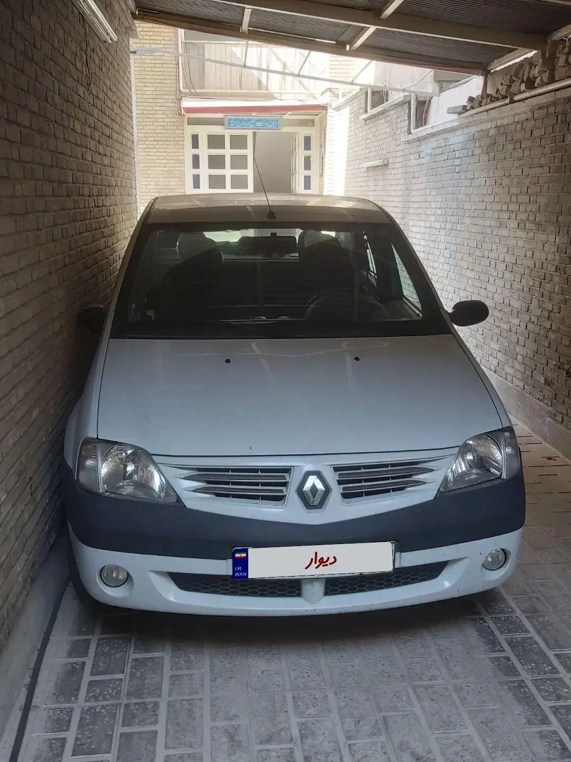 خودرو رنو، پارس تندر آگهی ann_20901093