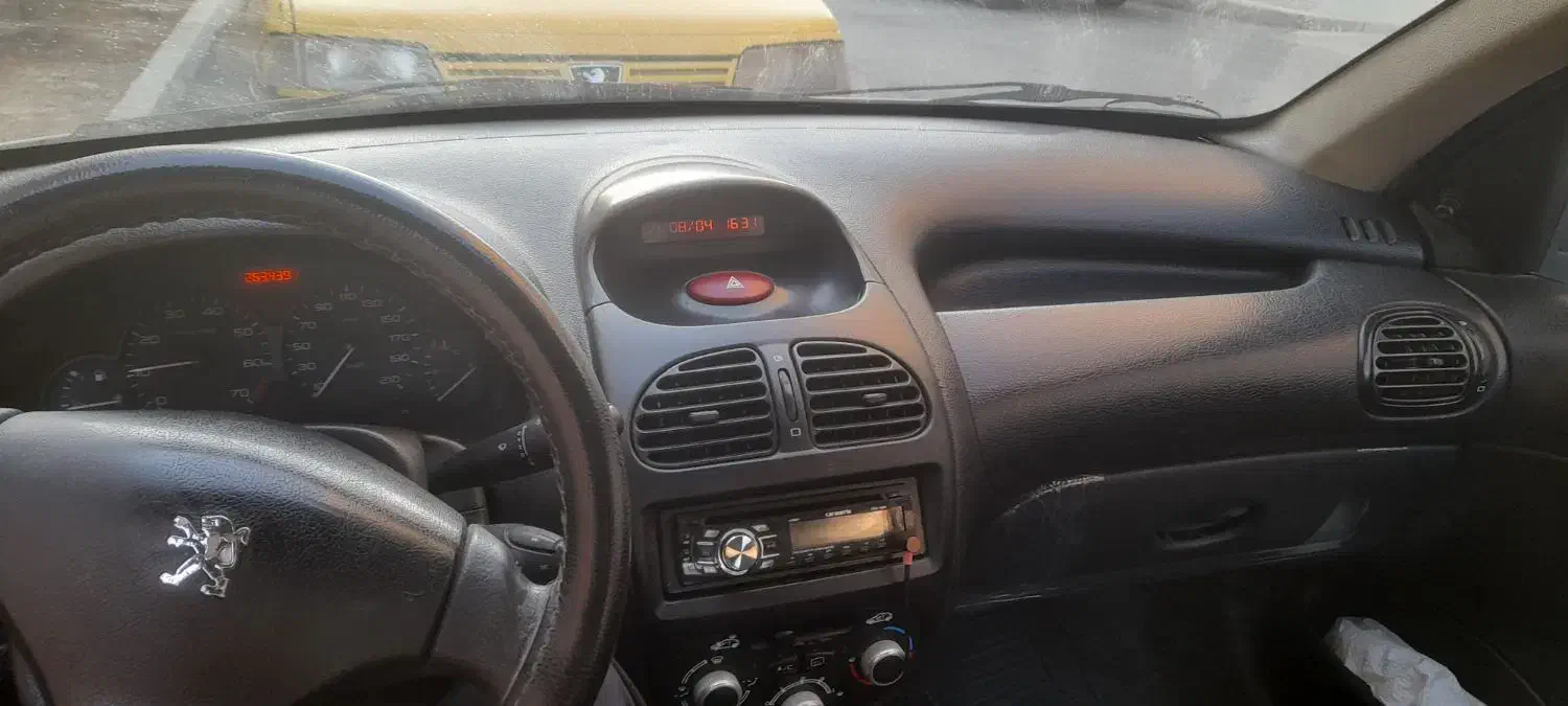 پژو 206 تیپ 2 - 1381