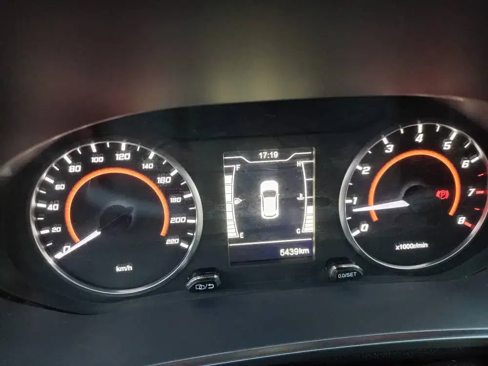 ام وی ام X22 پرو اتوماتیک اکسلنت - 1402