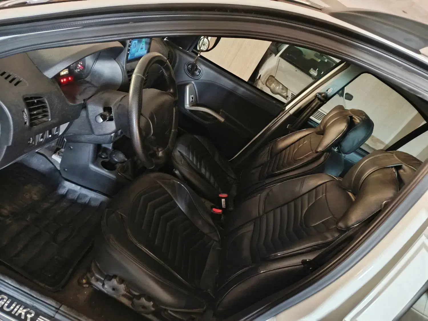 کوییک R دنده‌ای - 1401