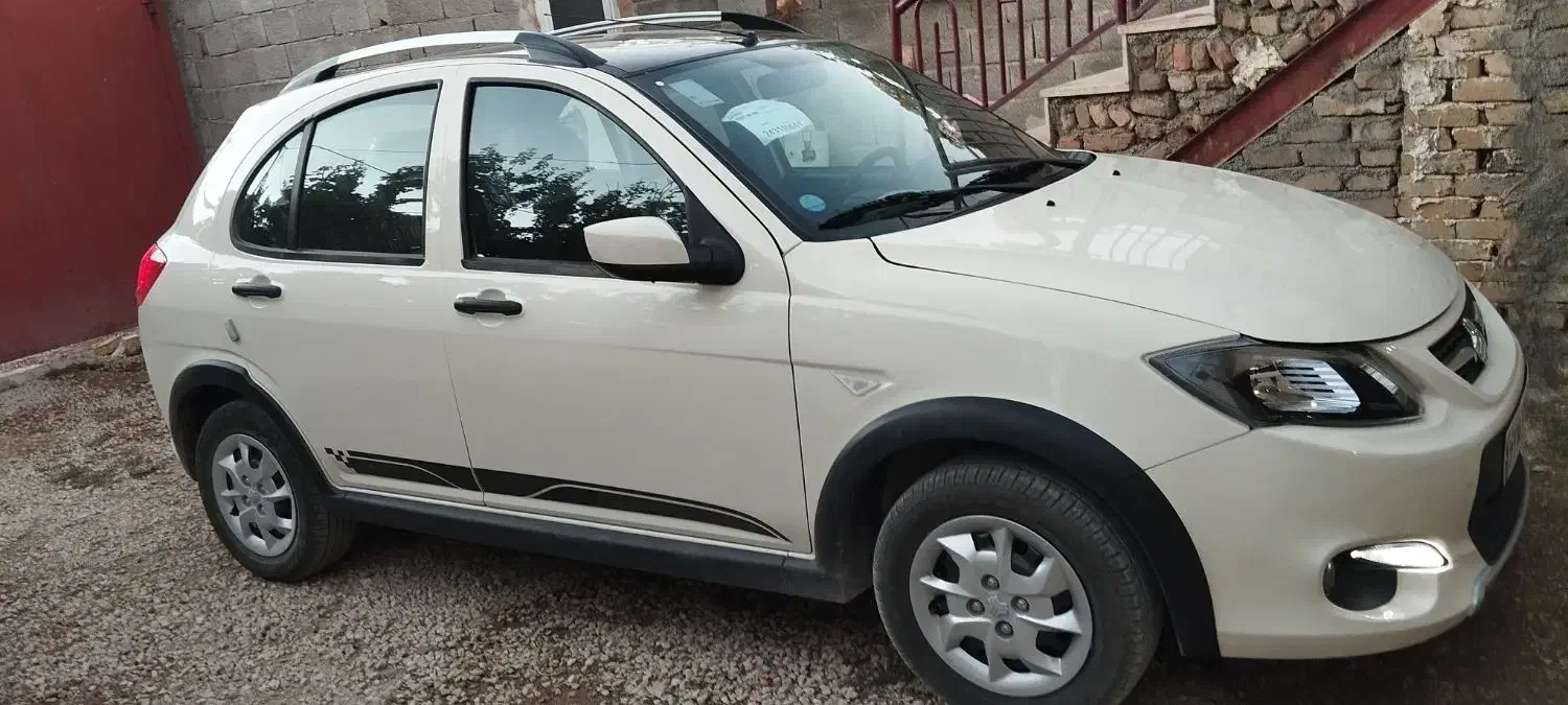 کوییک R دنده‌ای - 1402