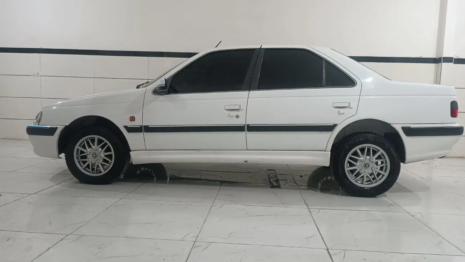 خودرو پژو، پارس آگهی ann_20901302