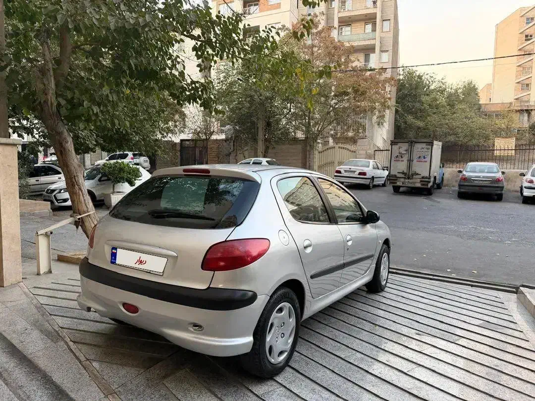 پژو 206 تیپ 2 - 1382