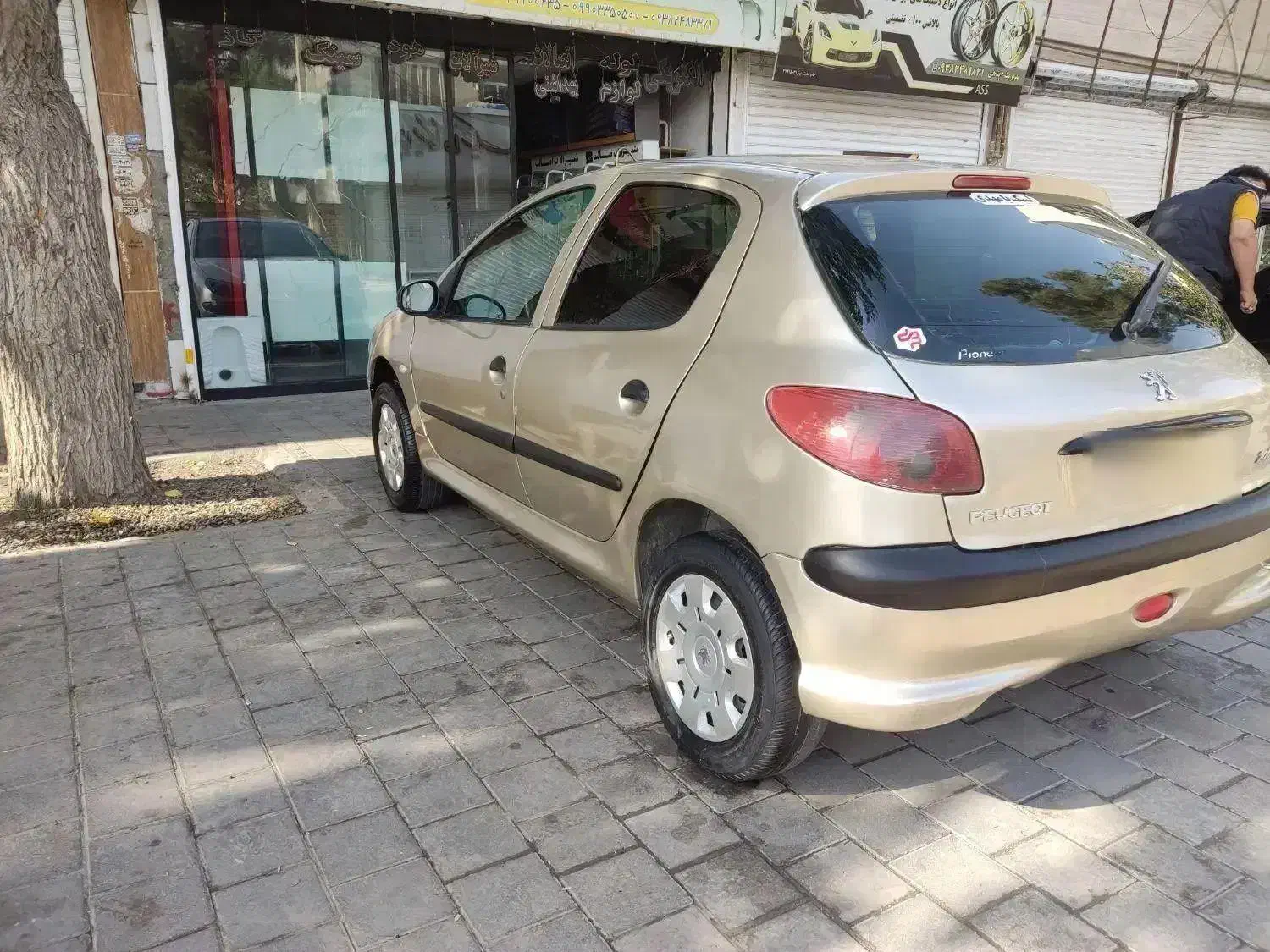 پژو 206 تیپ 2 - 1382