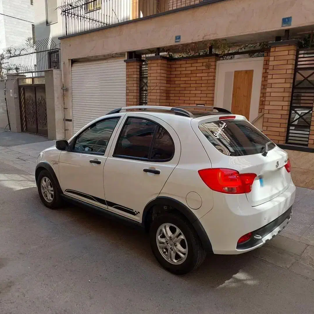 خودرو کوییک، R آگهی ann_20901311