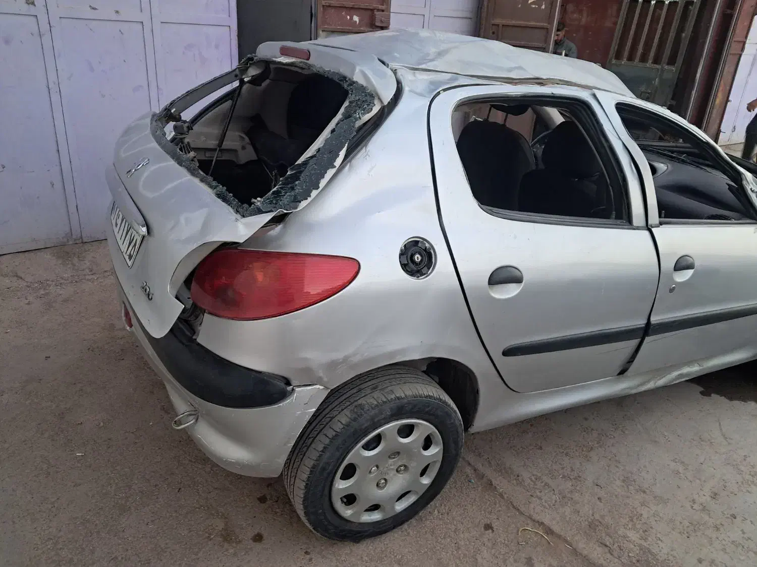 پژو 206 تیپ 3 - 1384