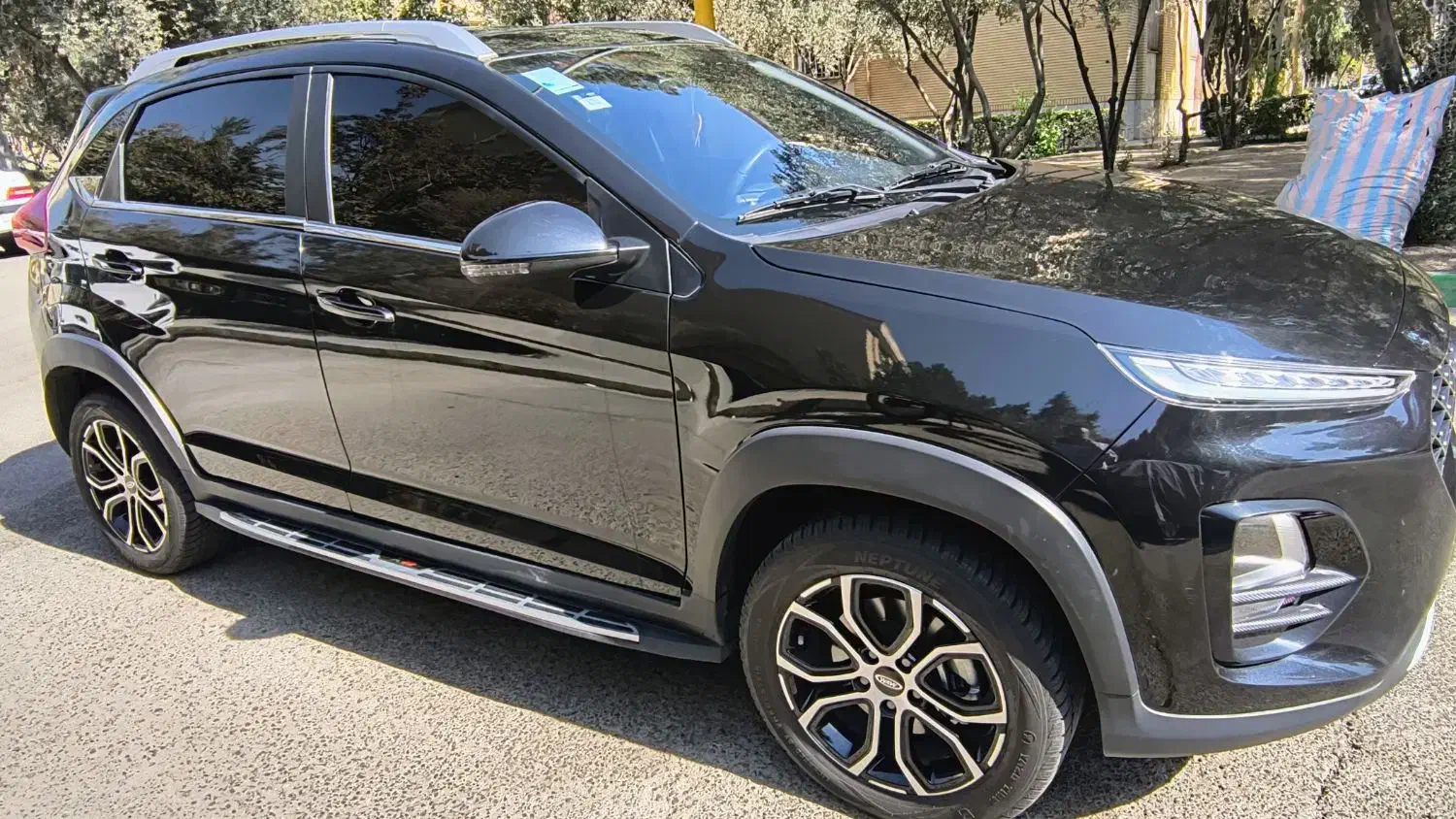 ام وی ام X22 پرو دنده‌ای - 1402