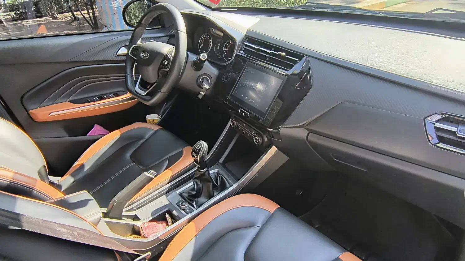 ام وی ام X22 پرو دنده‌ای - 1402