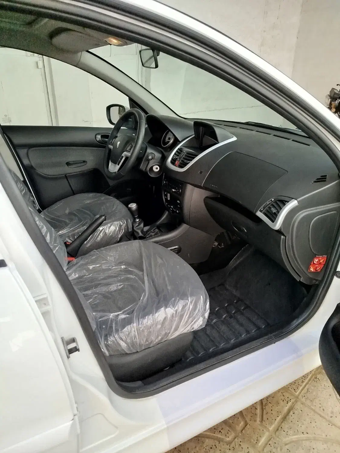 پژو 207 پانوراما دنده‌ای - 1401