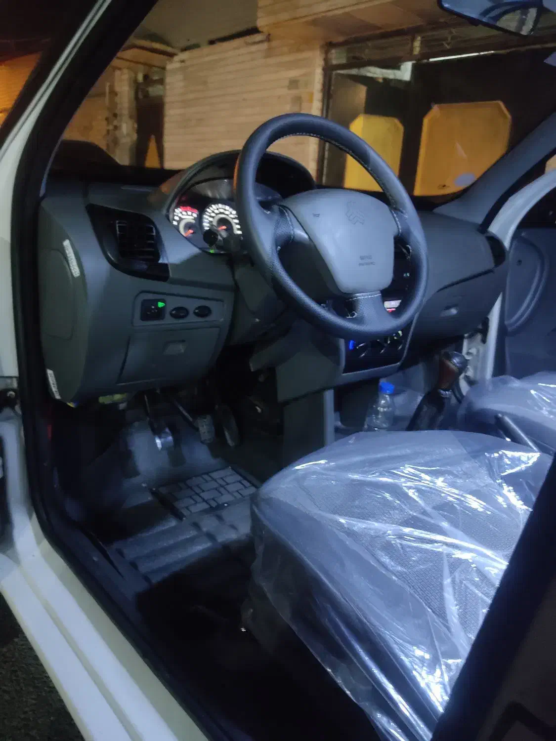 تیبا صندوق دار SX - 1400