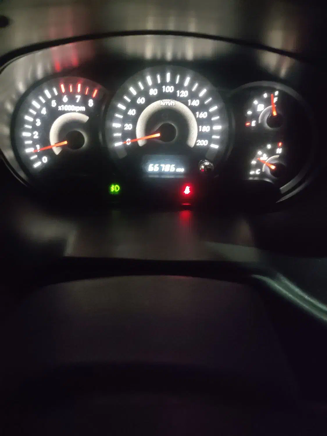 تیبا صندوق دار SX - 1400