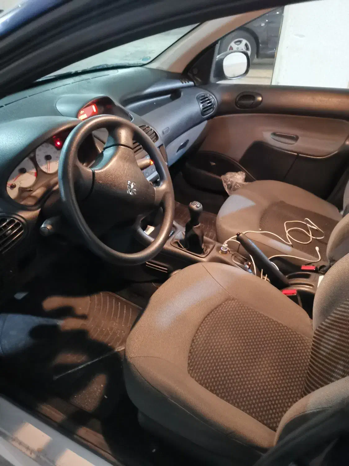 پژو 206 تیپ 2 - 1401