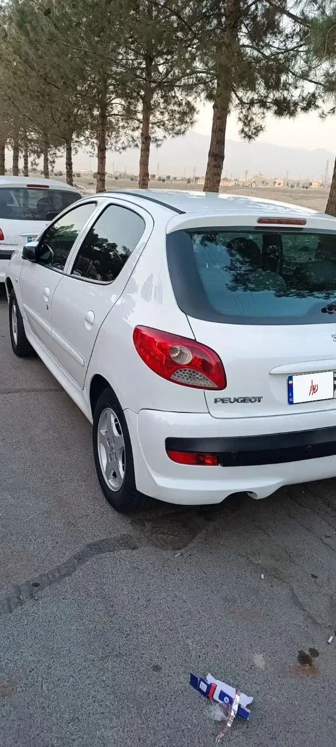 پژو 207 اتوماتیک TU5P - 1390