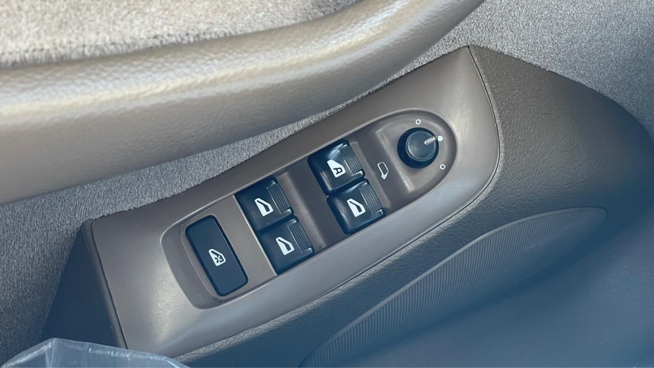 سمند LX XU7 - 1396