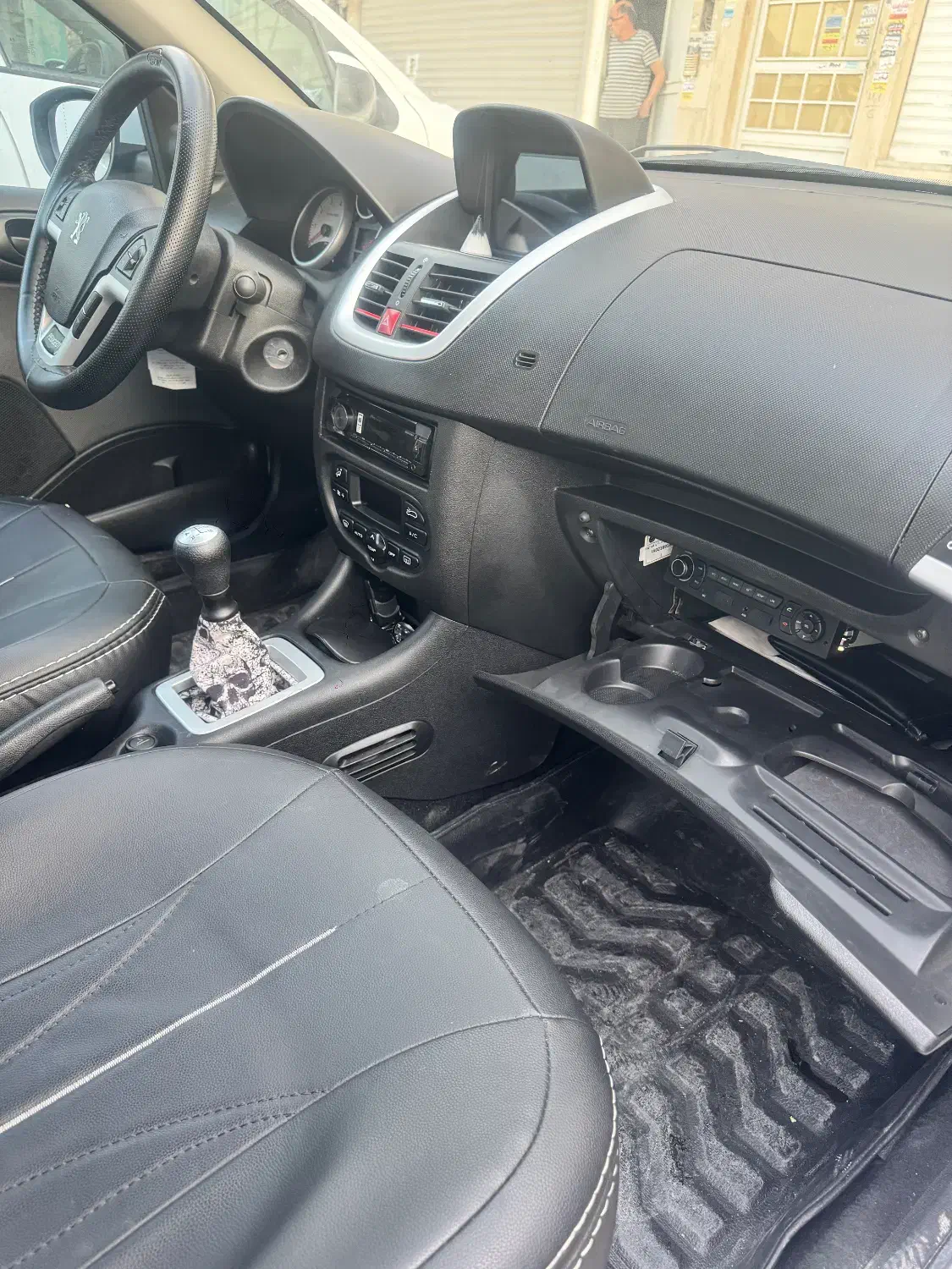 پژو 207 پانوراما اتوماتیک TU5P - 1403