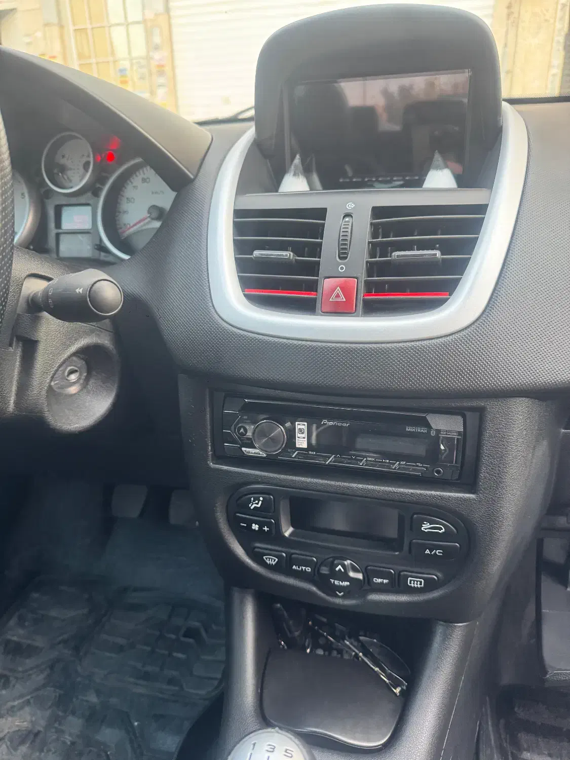 پژو 207 پانوراما اتوماتیک TU5P - 1403