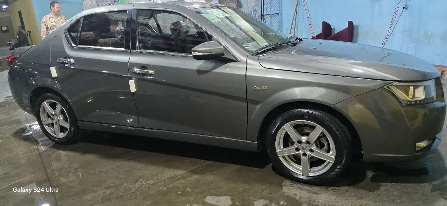 دنا پلاس توربو 6 دنده - 1402